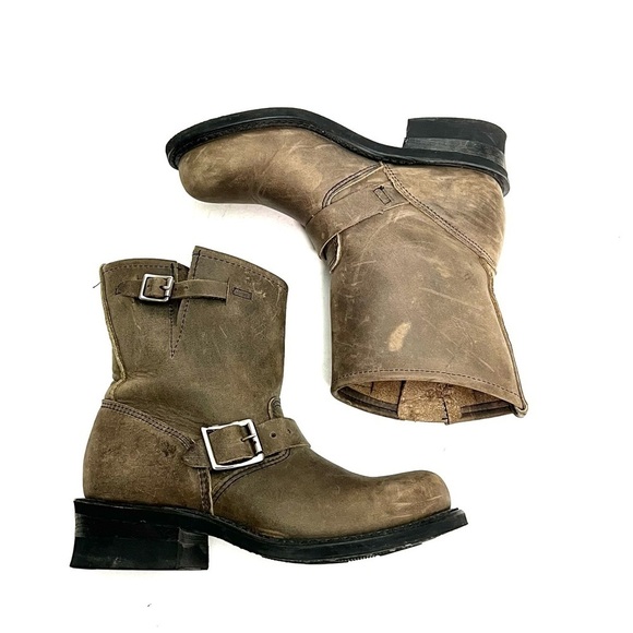 Vintage Y2K women’s tan nubuck leather dual buckle engineer boots - Picture 9 of 9